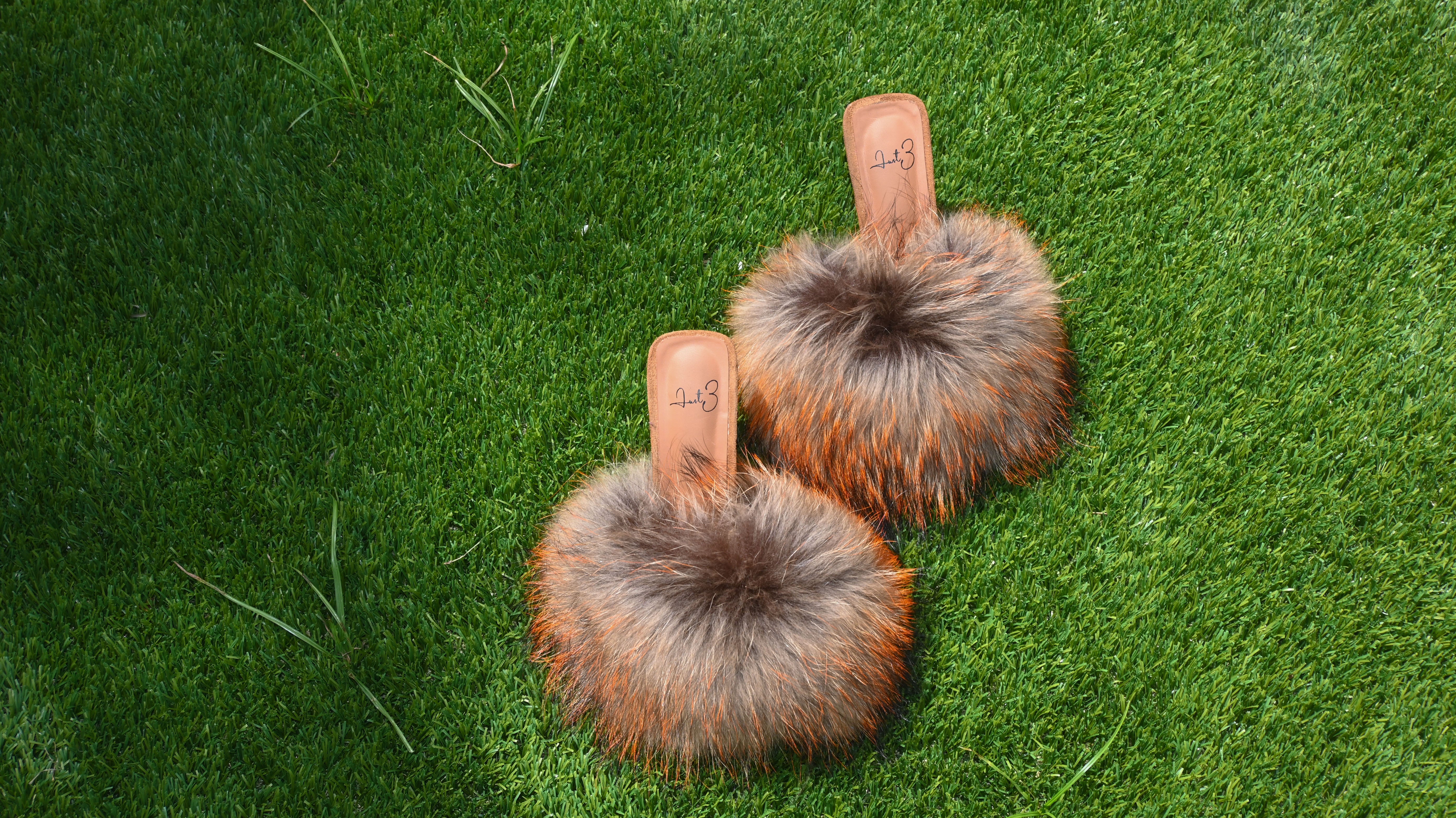 Fur in the summer mules brown limited edition